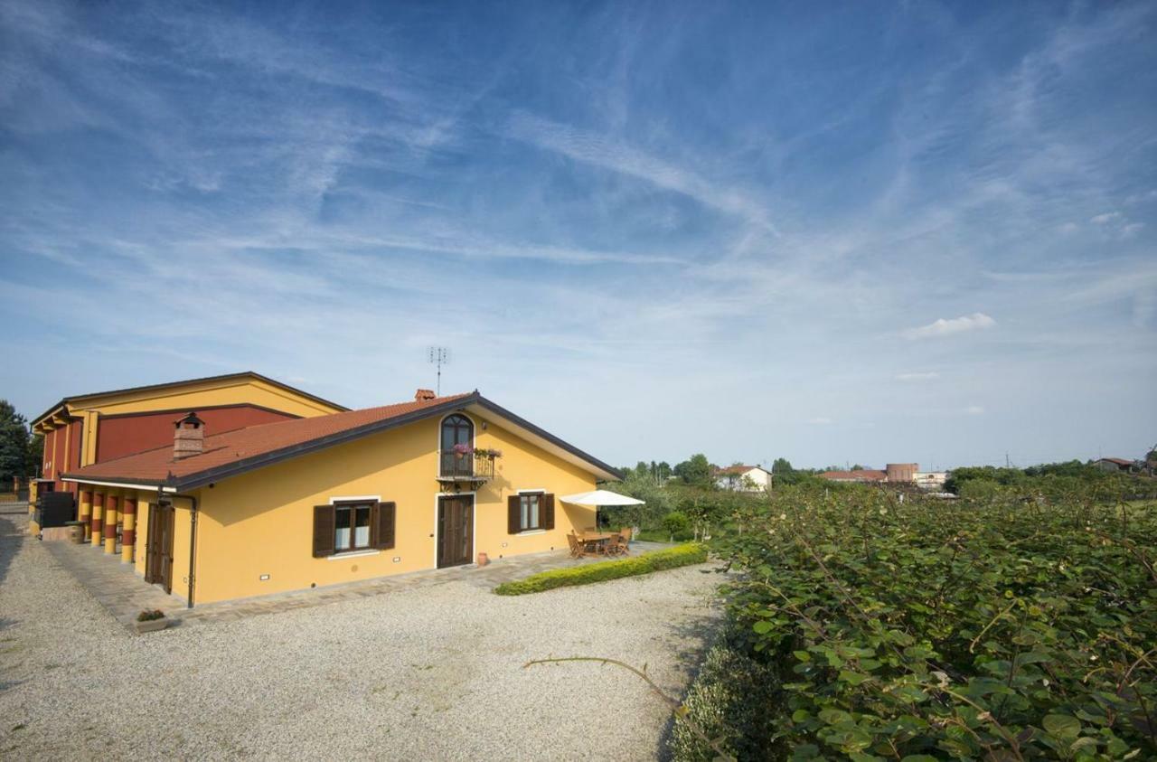 Agrialpi By Salfrutta Bed & Breakfast Bricherasio Exterior photo